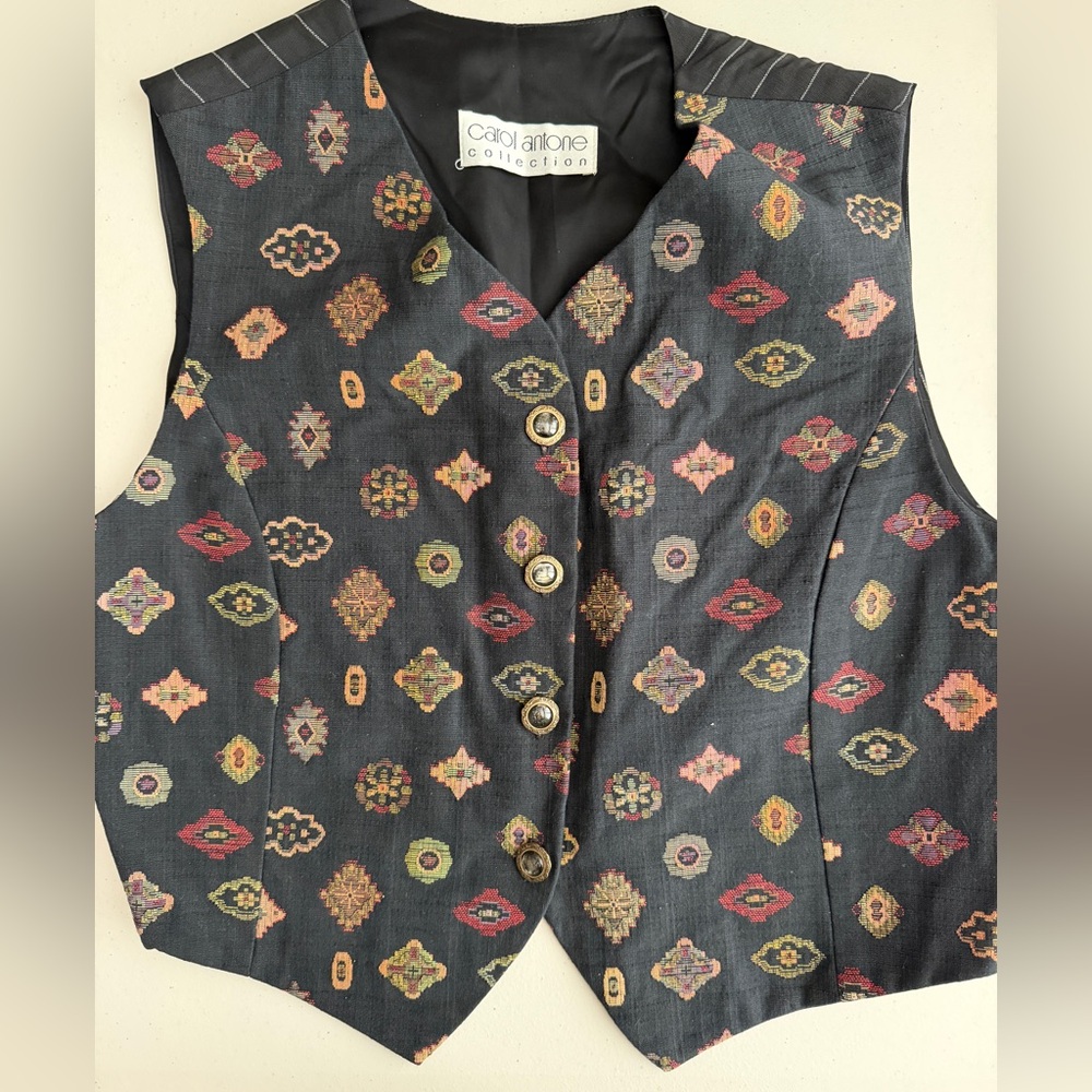 🖤💛❤️CAROL ANTONE COLLECTION Black Diamond Embroidered Vest